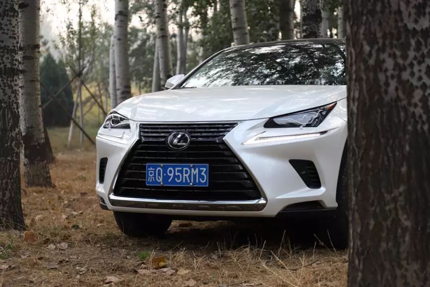 试驾|Lexus NX300h:俊朗造型显刚毅 精湛内饰博芳心