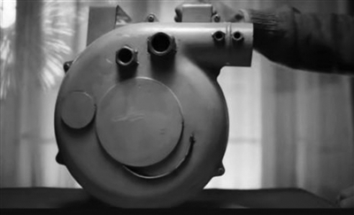 “啥是佩奇”昨天刷屏 硬核爷爷的土味亲情打动人