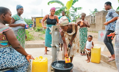 加纳有多少人口_詹妮弗·加纳