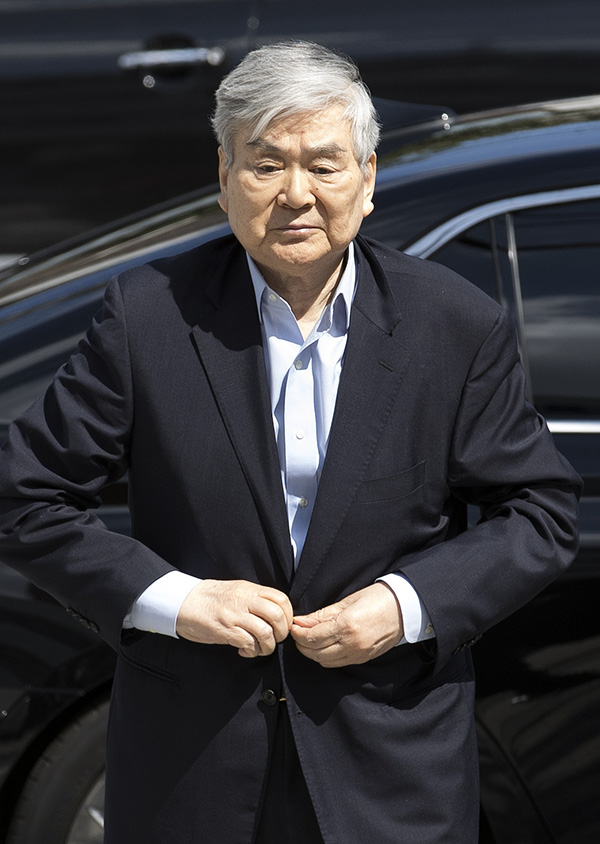 韩进集团会长赵亮镐因病去世,上月未能连任大