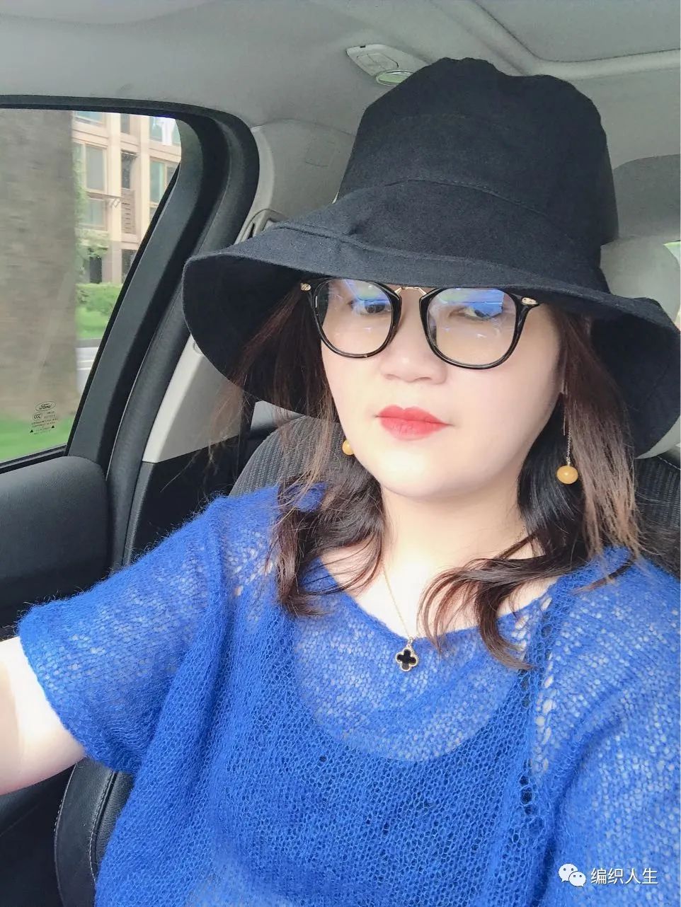 仙气飘飘:仙气女士棒针短袖马海毛套衫(有编织说明)