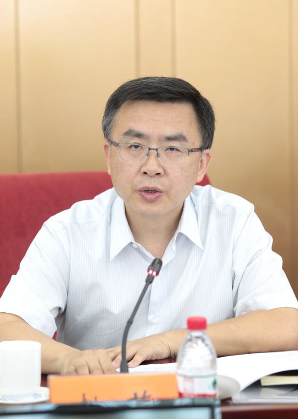 第七批《中国社会科学博士后文库》评审会在京