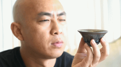 40000㎡的农庄+民宿，一天秒了200万，这个光头“黑老大”厉害了