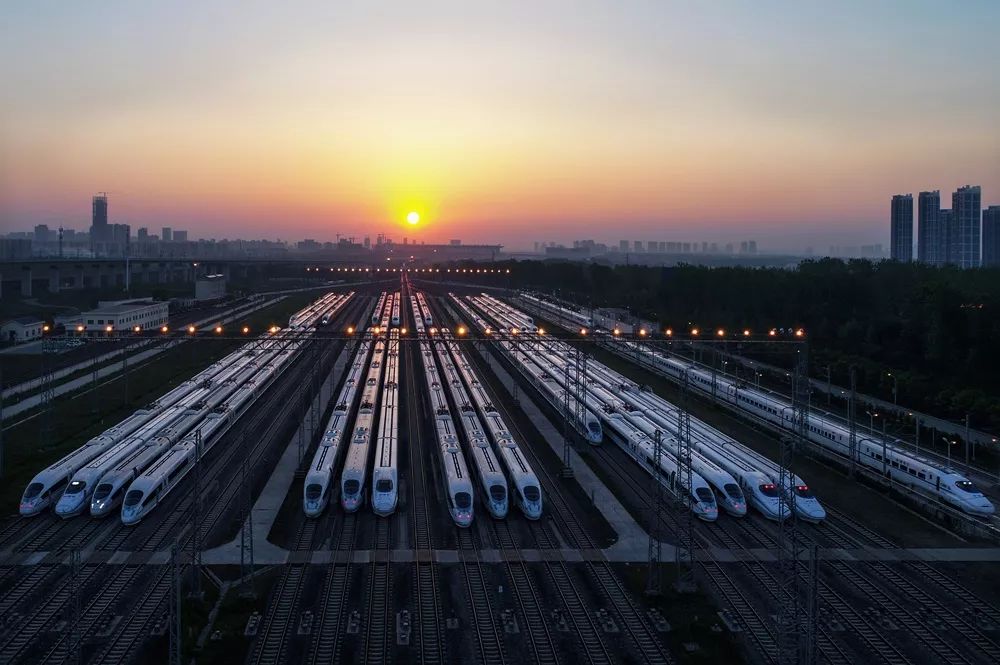 上海铁路局官方公布!春运增开列车车次表,