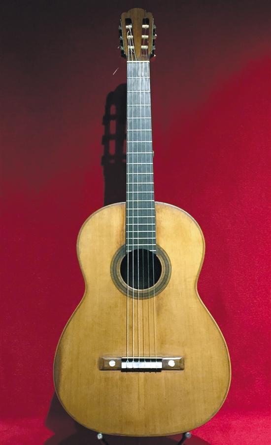 吉他为何被称为“乐器王子”?