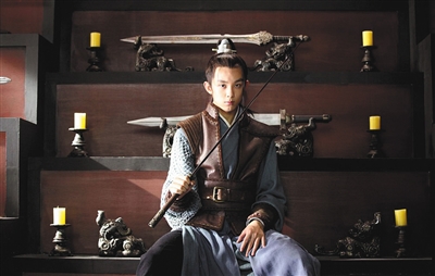 吴磊、刘亦菲、朱一龙这些“角儿”,全是他们一手选出