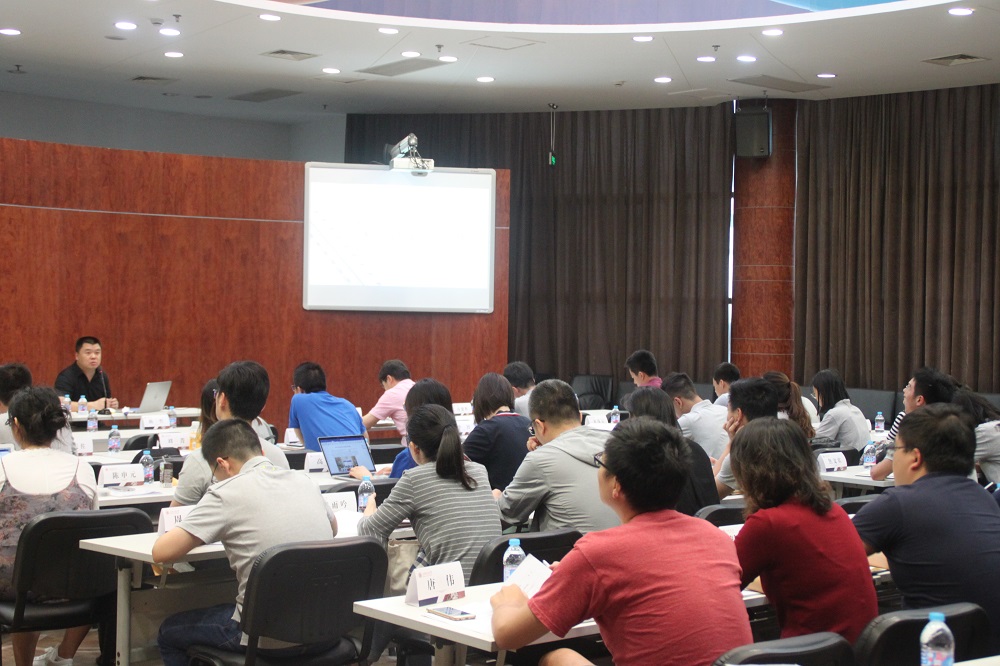 上海交通大学开展2018年新任思政教师培训