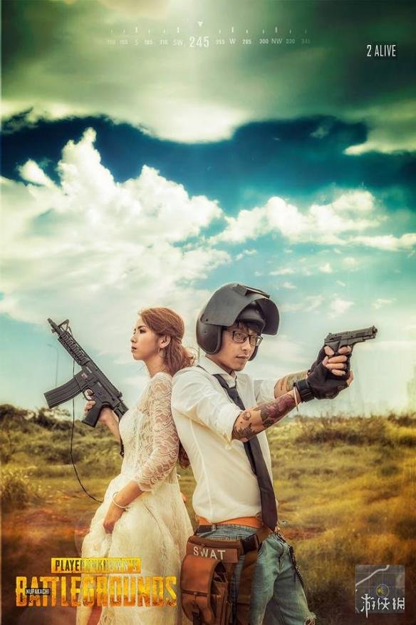 越南夫妻拍《绝地求生》主题婚纱照 幸福洋溢