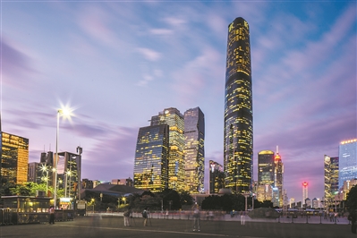 降杠杆 控风险 提质量