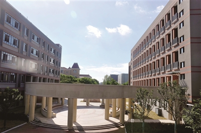 金陵中学河西分校全新小学部亮相