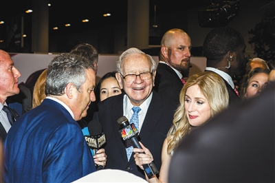 巴菲特股东大会:看多中国股市