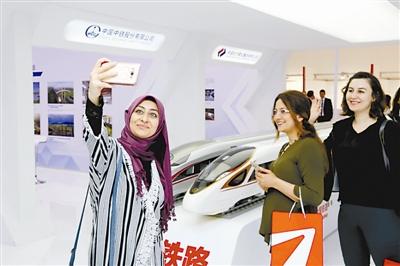 中国高铁为世界提供可持续发展解决方案