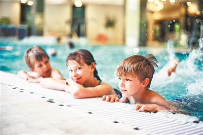 游泳到底能不能治鼻炎?