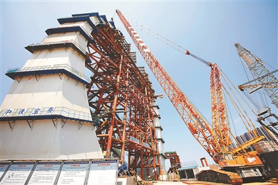 淮安京杭运河淮海路大桥改建工程进行中