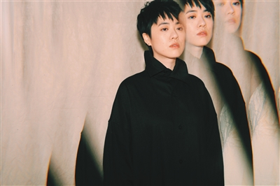 赵雅芝林忆莲陈奕迅都为她的歌而来