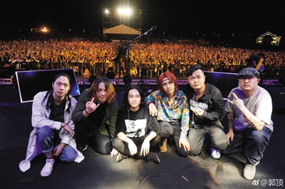 归来的两年郭顶成优质音乐代名词