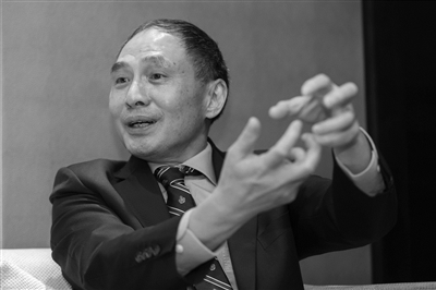 郑永年:年轻人,请保持独立思考