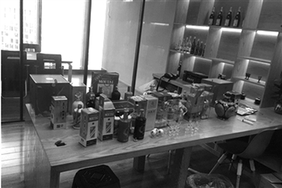 明知是假酒，有人为面子购买送礼