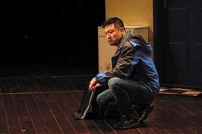 贾冰领衔《欢乐喜剧人》剧场版