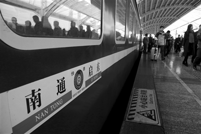 宁启铁路二期 昨把南通启东一线牵