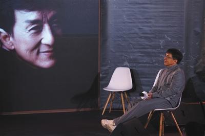 歌手成龙唱出对亲友的思念和亏欠