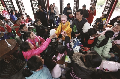 如皋 发展高质量 幸福绽笑颜