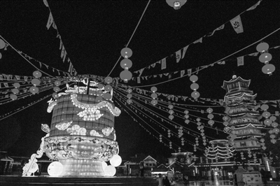 芜湖方特东方神画新春庙会夜场开放