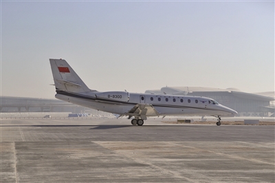 北京新机场迎来“第一飞”