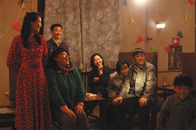 《地久天长》以隐忍式表演征服柏林观众