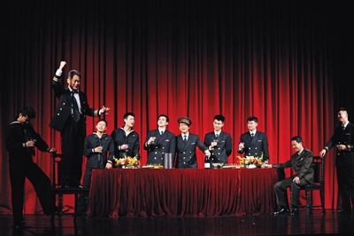 《李白》之后，北京人艺再排“杜甫”