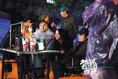 《地球最后的夜晚》票房大跳水,谁来背锅?