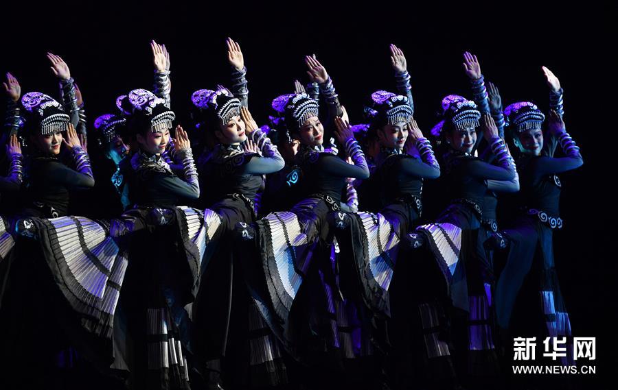 第11届中国舞蹈“荷花奖”颁奖盛典在海口举行