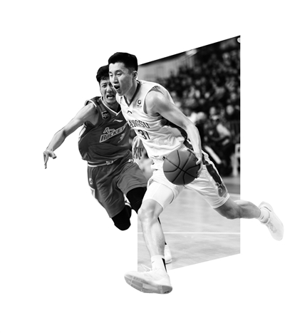 五连胜结束半程，肯帝亚重返前十