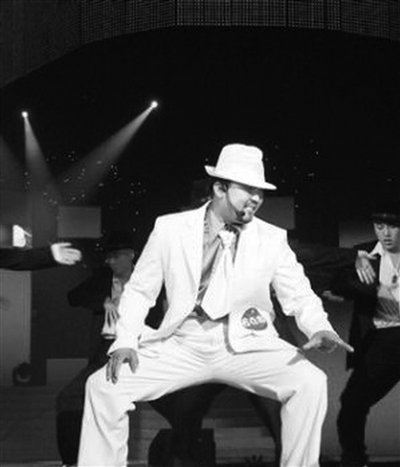 《流浪地球》背后 管钱又管内容的男人