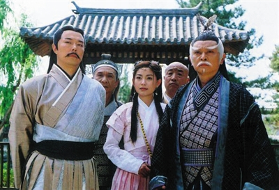 新《倚天屠龙记》“周芷若”变灭绝师太