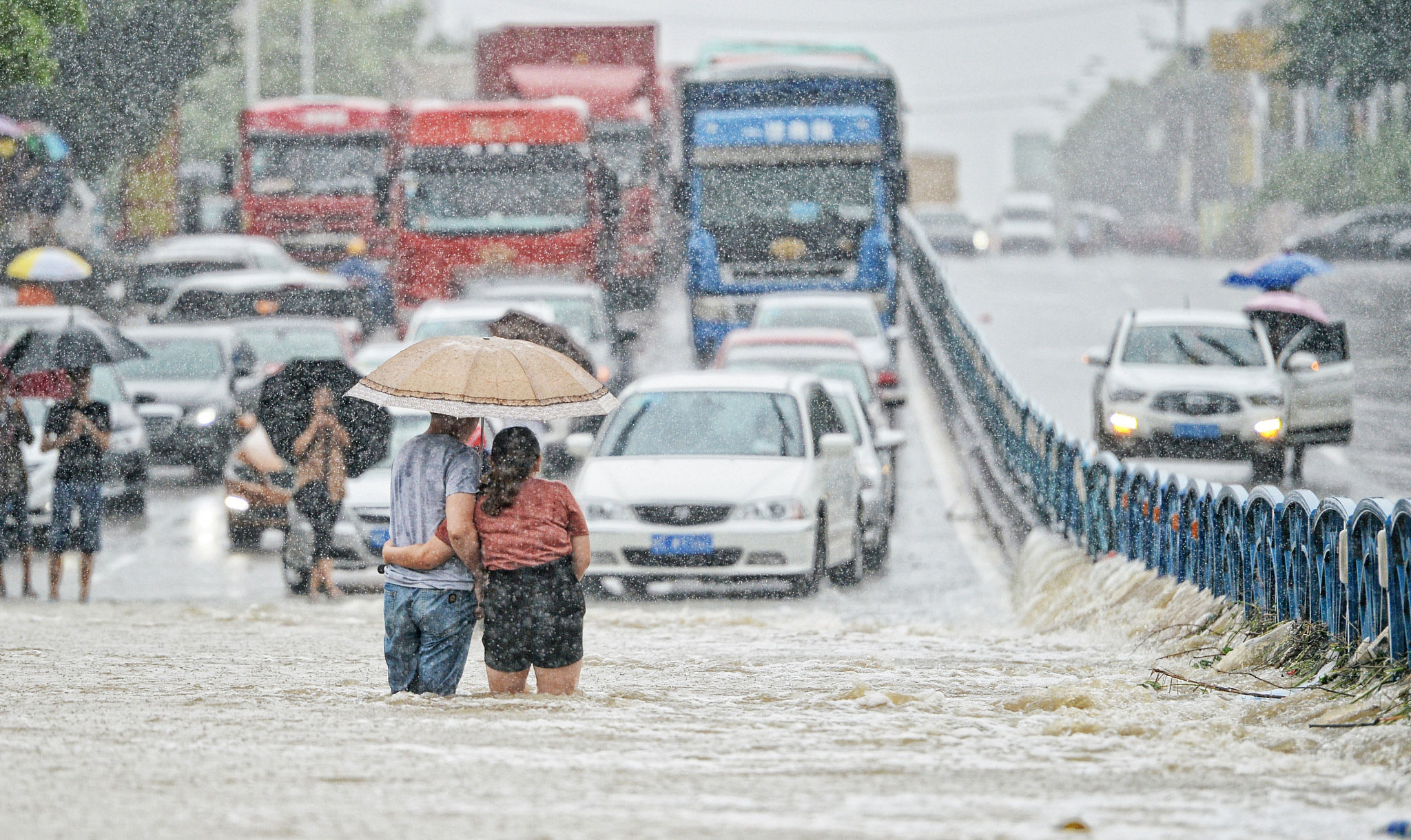 7月中旬我国将有三次降雨过程 南方局地仍有大暴雨_中央气象台