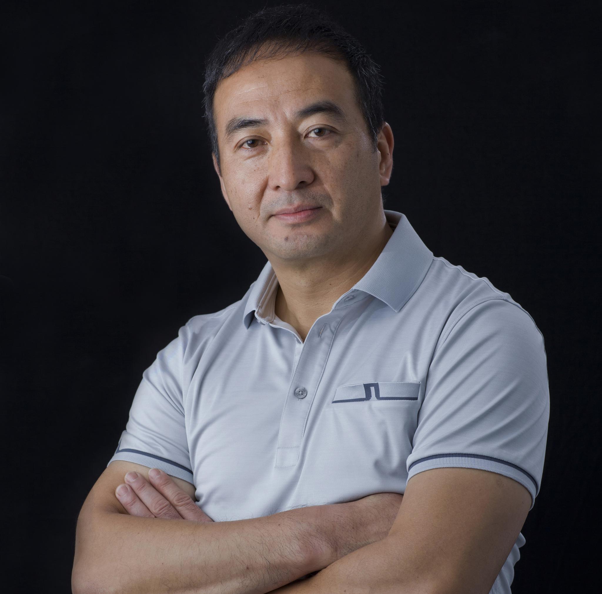 新派老总_新派臭豆腐图片