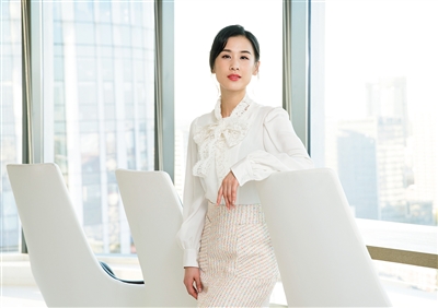 黄圣依：有些经历和挣扎，是人生不可避免的