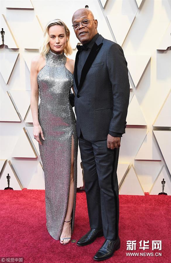 【红毯】“惊奇队长”布丽·拉尔森搭档塞缪尔·杰克逊