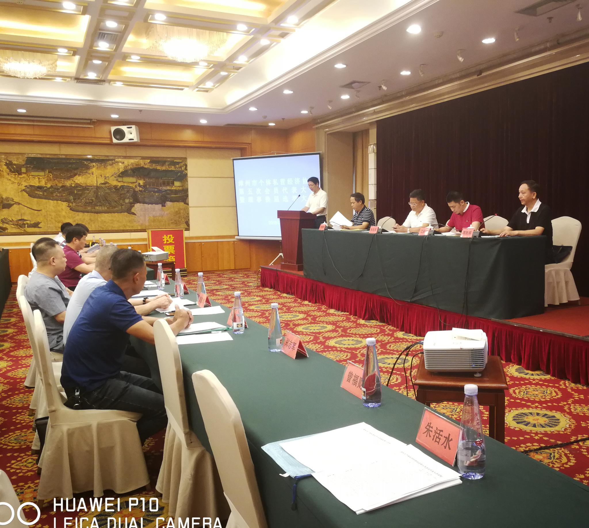 仁兆人口经济_人口经济分析图(2)