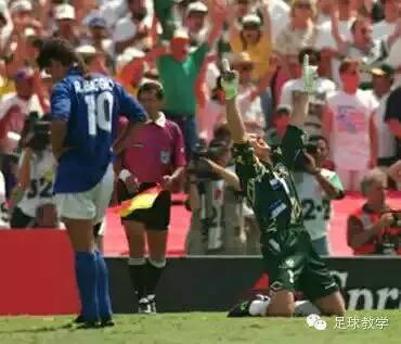 为什么喜欢踢足球的男生,值得女生爱!