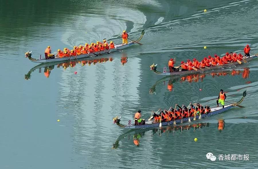 咸宁龙舟大赛淦河开赛!一场大片上演!错过的快