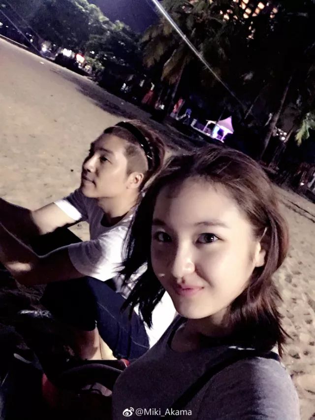 12岁萝莉恋上24岁大叔，6年后真的要结婚……我手里的瓜都掉了！