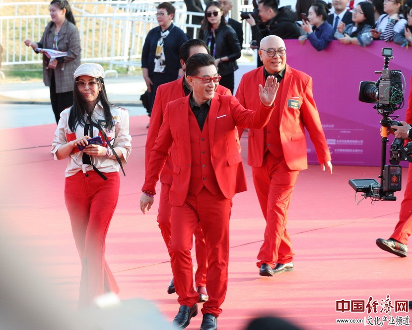 第八届北京国际电影节开幕红毯群星闪耀 王力宏压轴出场(组图)