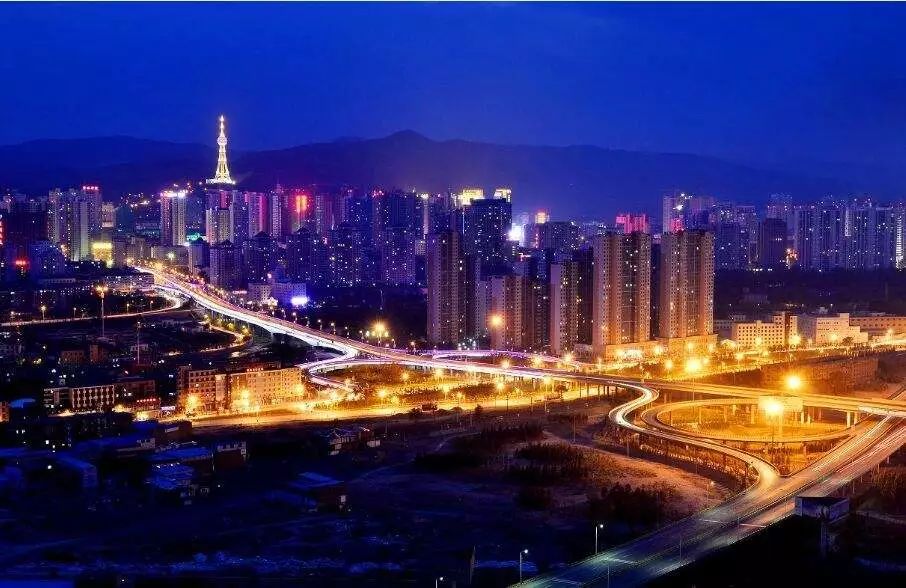 西宁人口和住宅_西宁和园生态园照片(3)