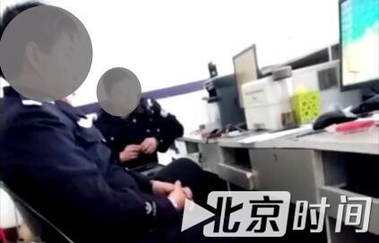 刘向坡通过“车托”给交警交纳6000元钱。受访者供图