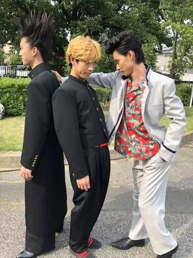 山崎贤人这霸道的的眼神和贺来贤人娇羞的模样是什么情况啊！