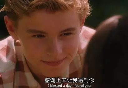 长残到心碎vs逆袭到巅峰,童星们的颜值赛道太