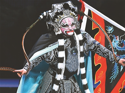 昆剧《梧桐雨》“复活”元杂剧