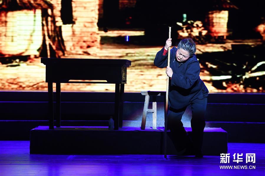 新编秦腔现代剧《禹河春》在兰州上演